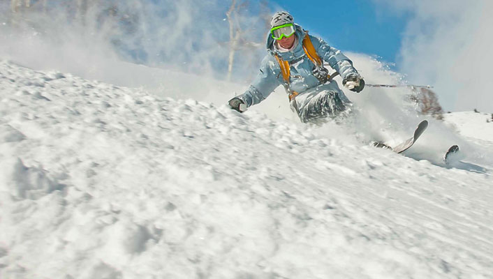 Skiing in Gulmarg