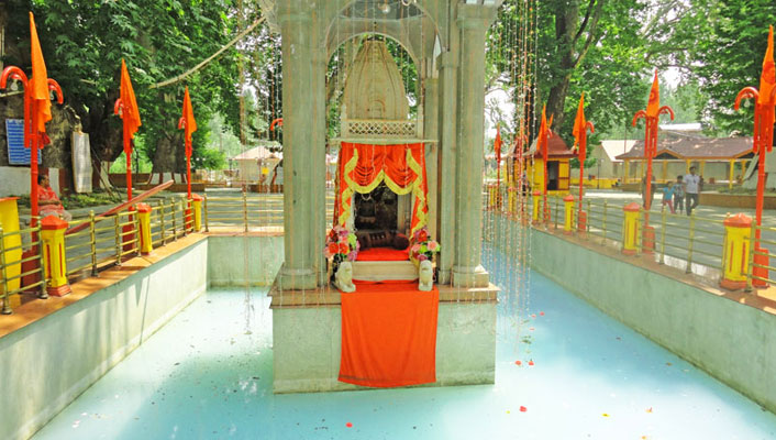 kheer-bhawani-temple